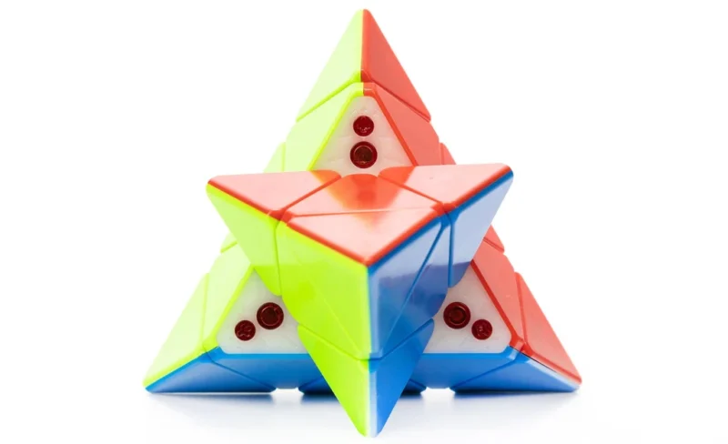 Rubik X-Man Bell V2 Pyraminx Magnetic - Image 3