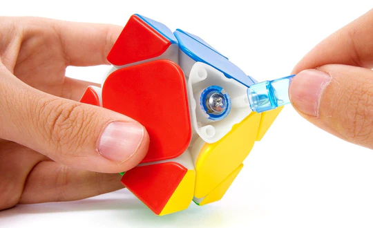 Moyu RS Magnetic Skewb - Image 3