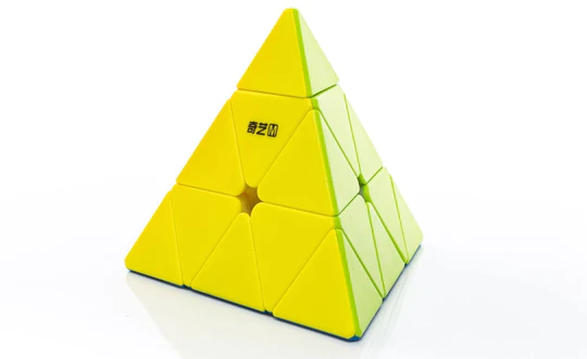Rubik QiYi MS Pyraminx Magnetic - Image 2